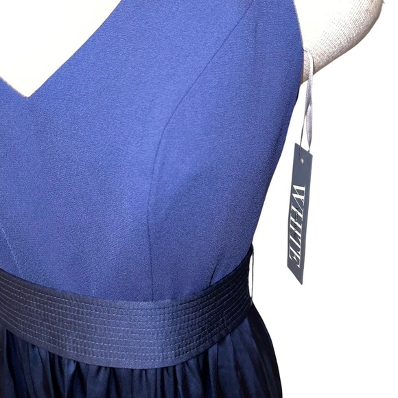 NWT White by Vera Wang Halter Gown With Slit Women Dress Size 0 - Picture 9 of 12